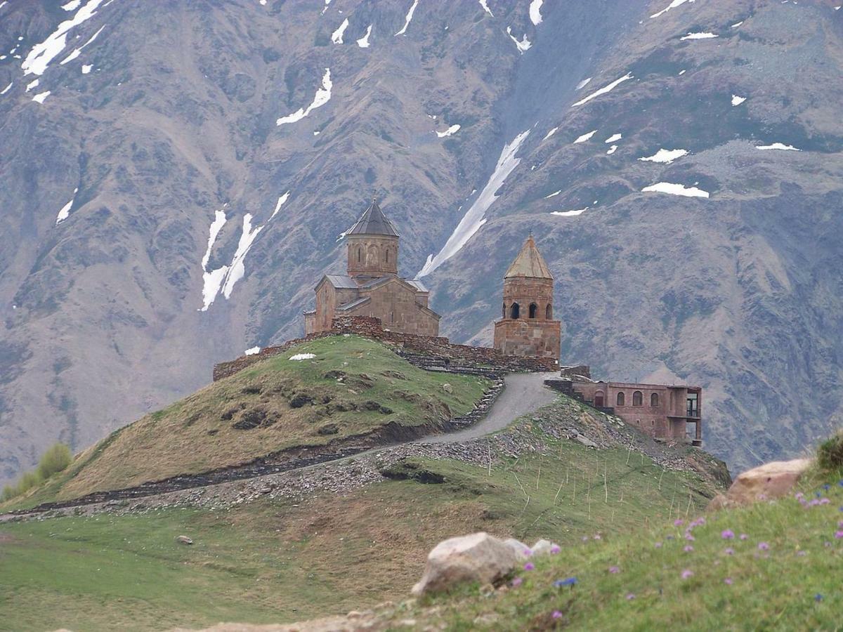 Kazbek View Hostel Kazbegi Exteriör bild